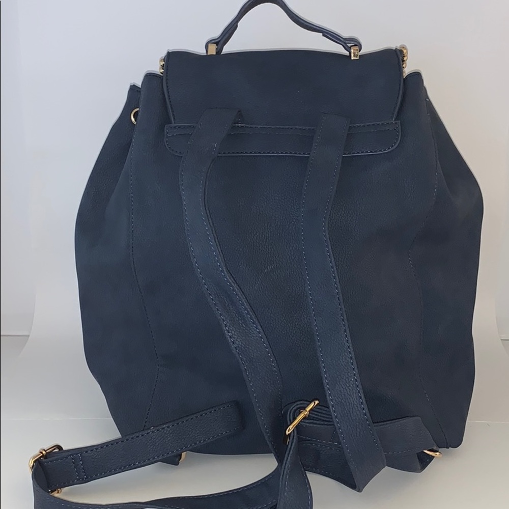 XOXO Backpack - Picture 2 of 9